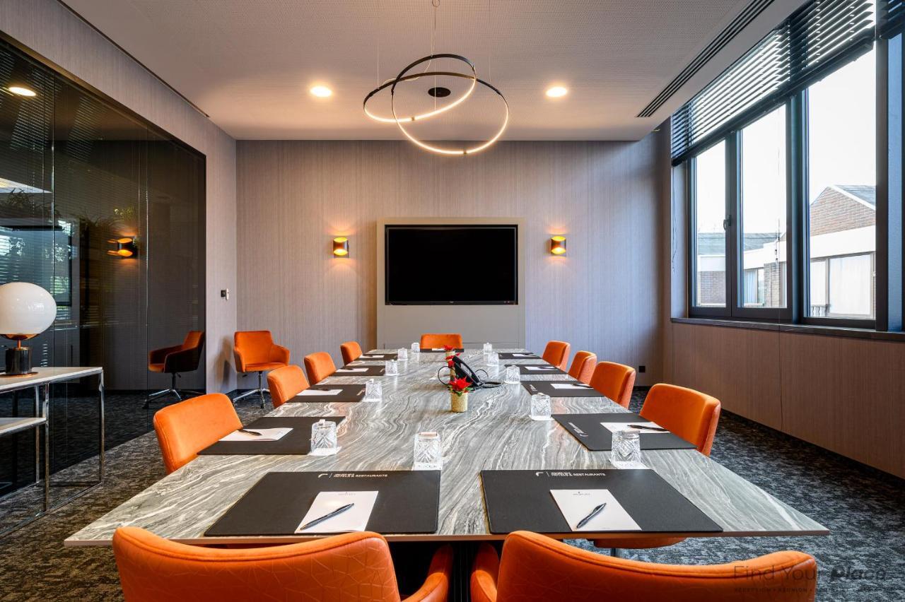 Hotel Restaurant Van Der Valk Nivelles-Sud Buitenkant foto